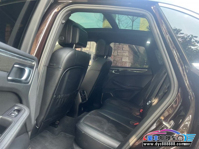 17年保时捷Macan迈凯轿车抵押车出售