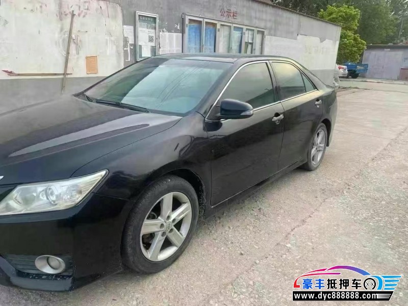 13年丰田凯美瑞轿车抵押车出售