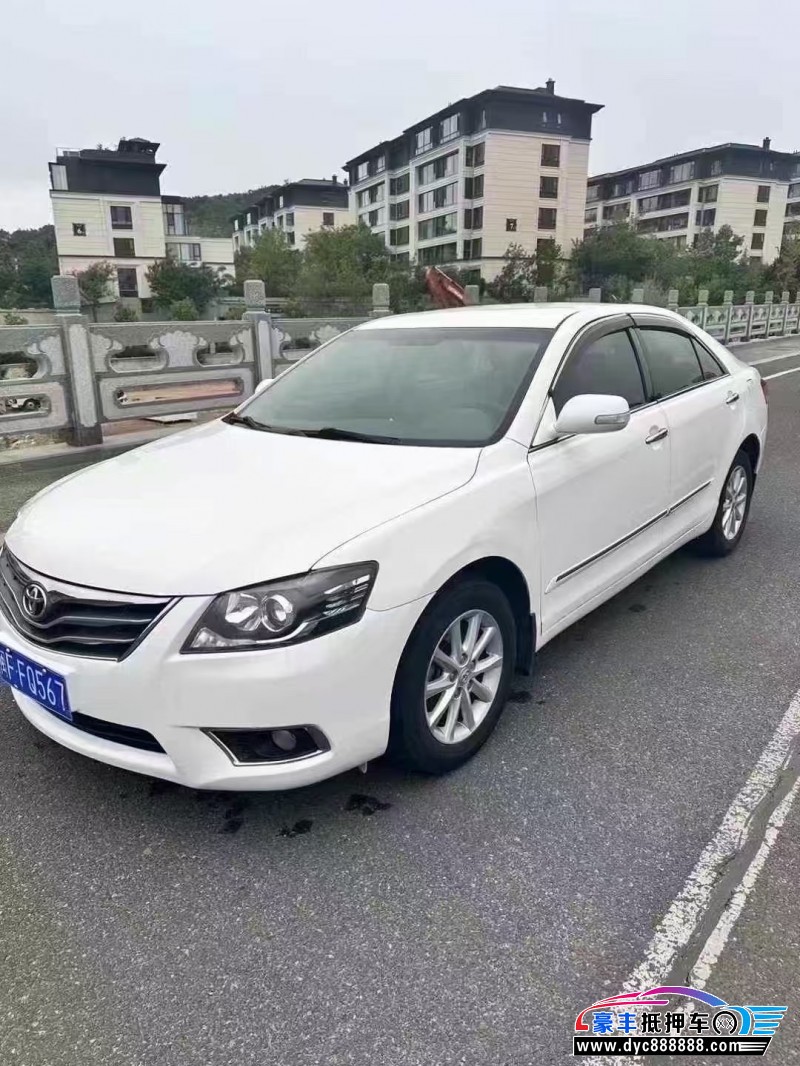 13年丰田凯美瑞轿车抵押车出售