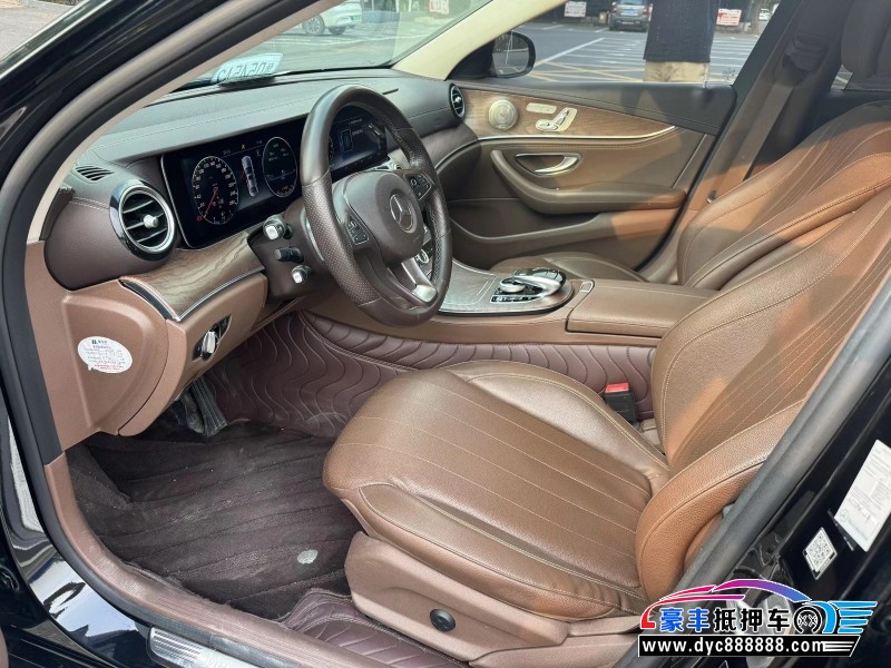 18年奔驰E轿车抵押车出售