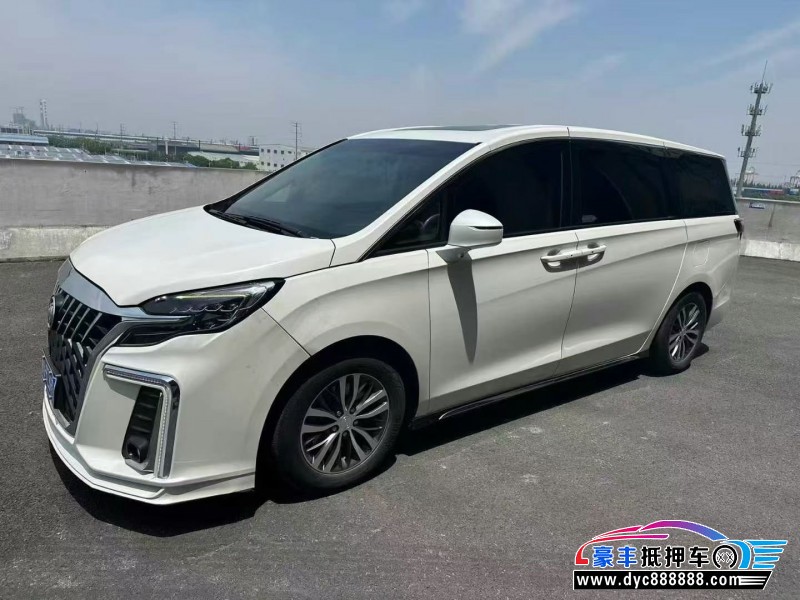 22年别克GL8轿车抵押车出售