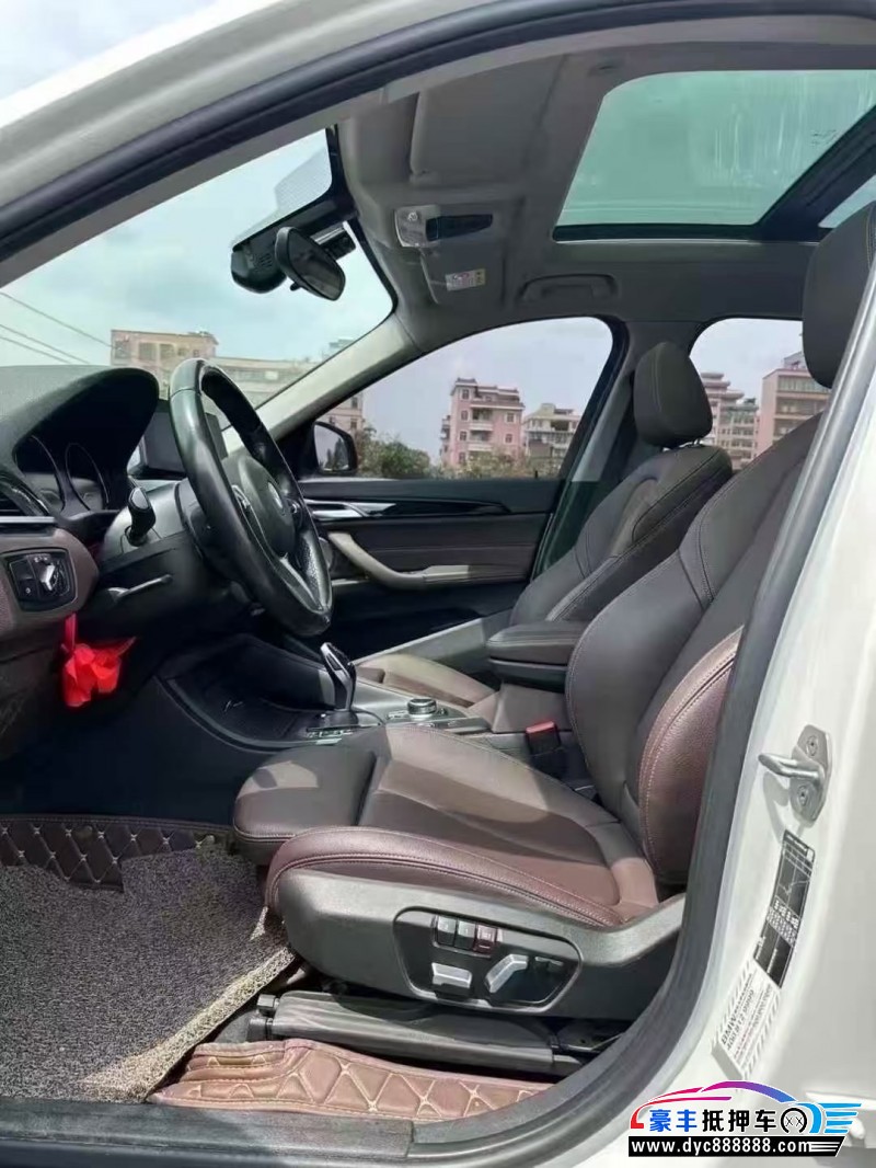 22年宝马X1SUV抵押车出售