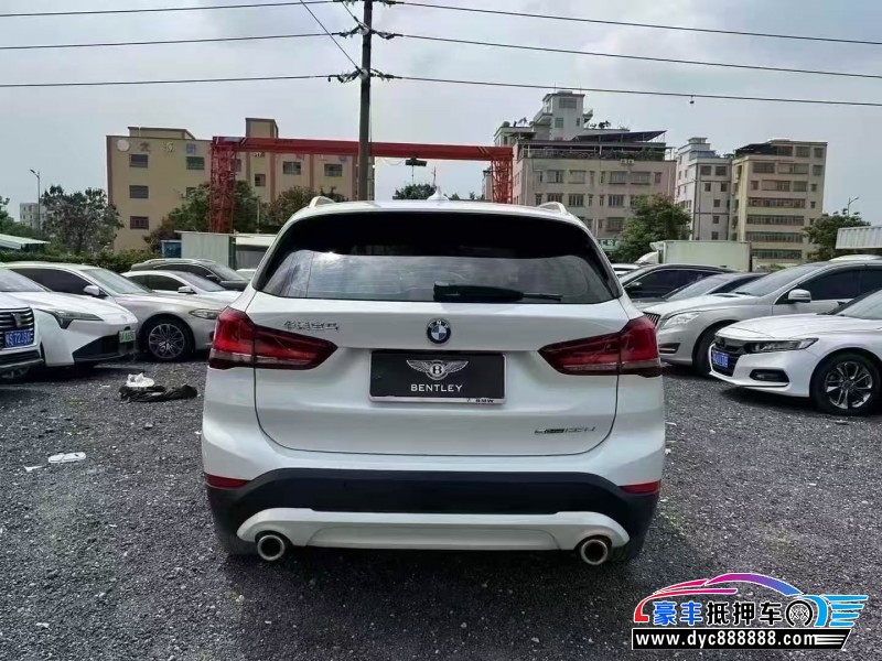 22年宝马X1SUV抵押车出售