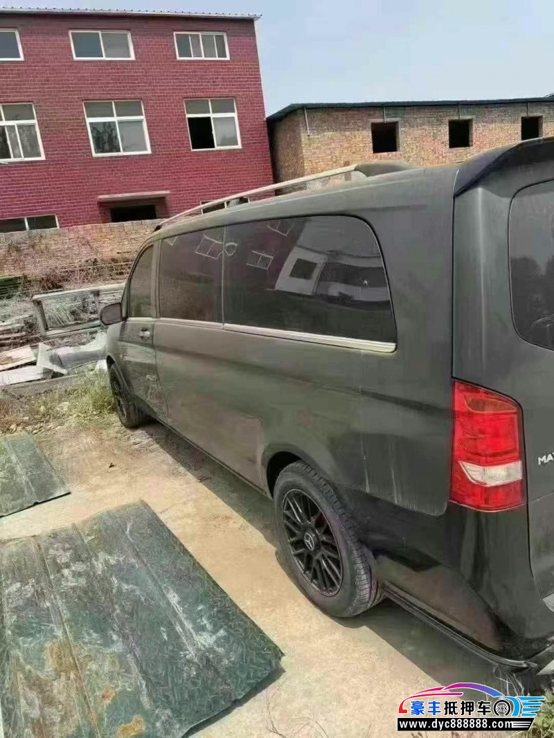23年奔驰威霆SUV抵押车出售