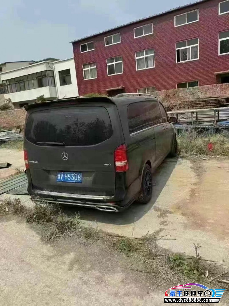 23年奔驰威霆SUV抵押车出售