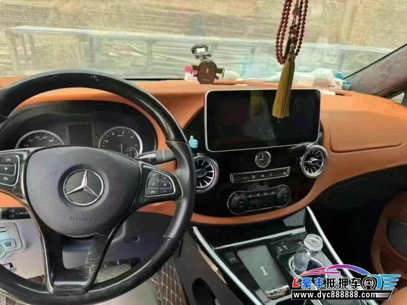 23年奔驰威霆SUV抵押车出售