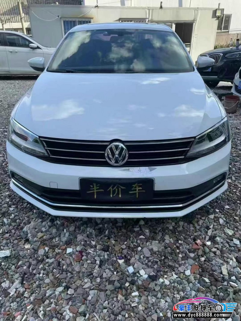 19年大众速腾轿车抵押车出售