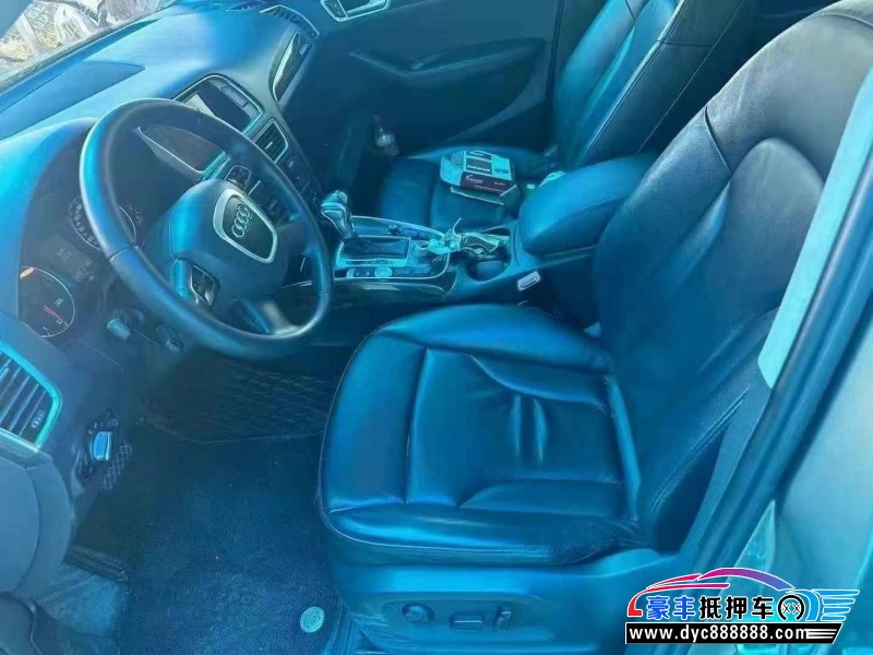 12年奥迪Q5SUV抵押车出售