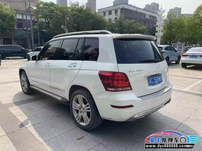 14年奔驰GLK轿车抵押车出售