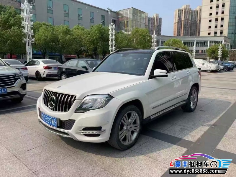 14年奔驰GLK轿车抵押车出售