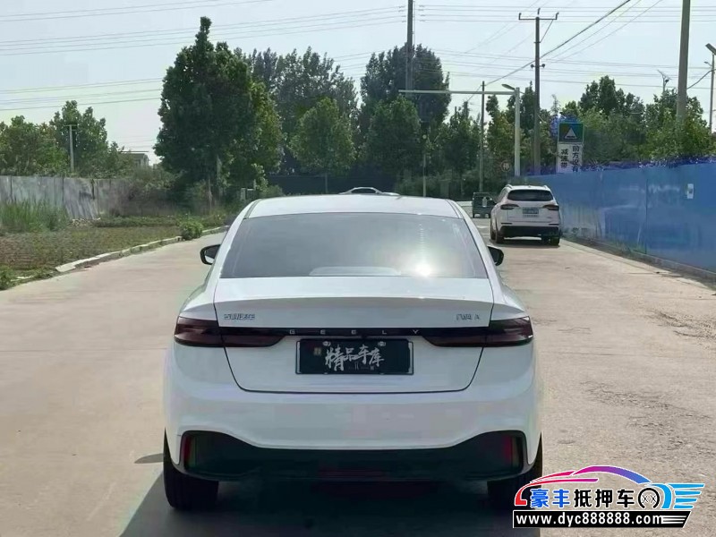 24年吉利几何轿车抵押车出售