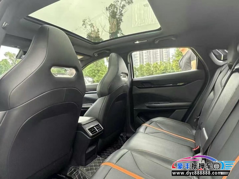 24年长安长安UNI轿车抵押车出售