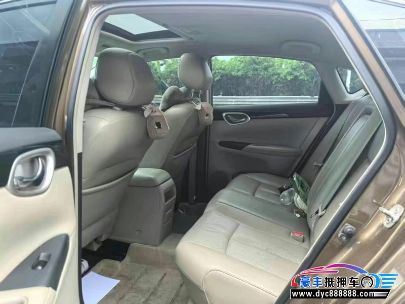 18年日产轩逸轿车抵押车出售