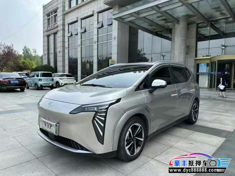 22年埃安Y70轿车抵押车出售