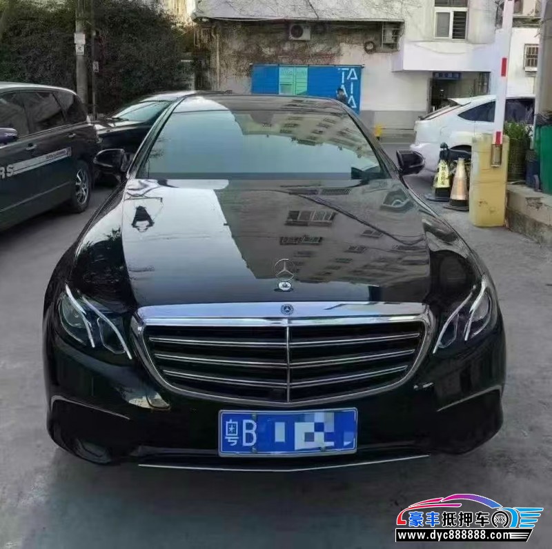 19年奔驰E轿车抵押车出售