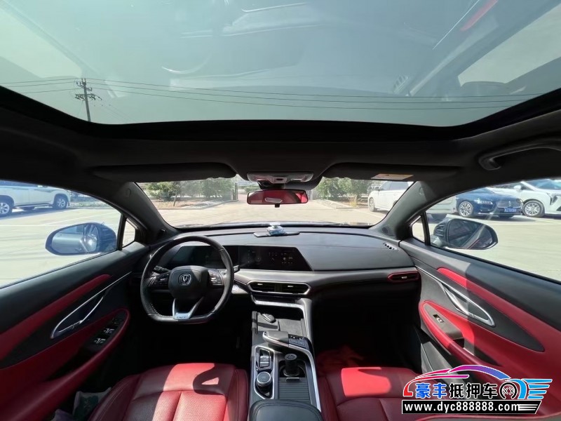 21年长安长安UNI轿车抵押车出售