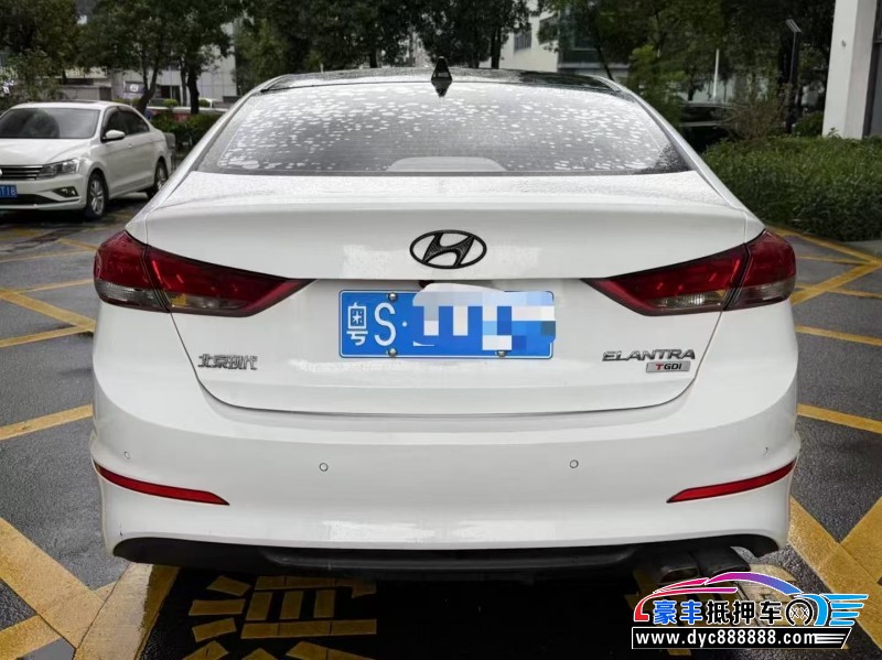 20年现代领动轿车抵押车出售