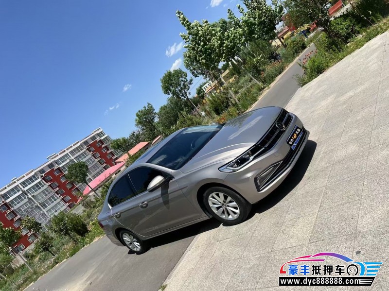 22年大众宝来轿车抵押车出售