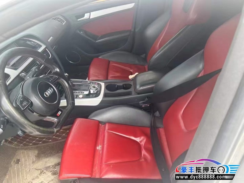 16年奥迪S5轿车抵押车出售