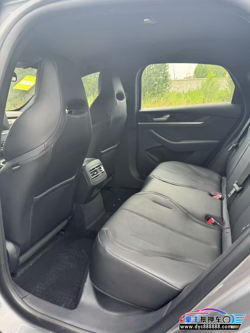 24年比亚迪秦轿车抵押车出售