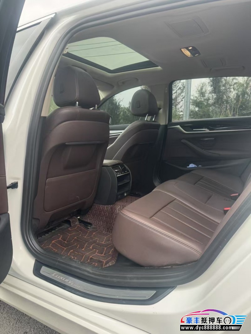 19年宝马5系轿车抵押车出售