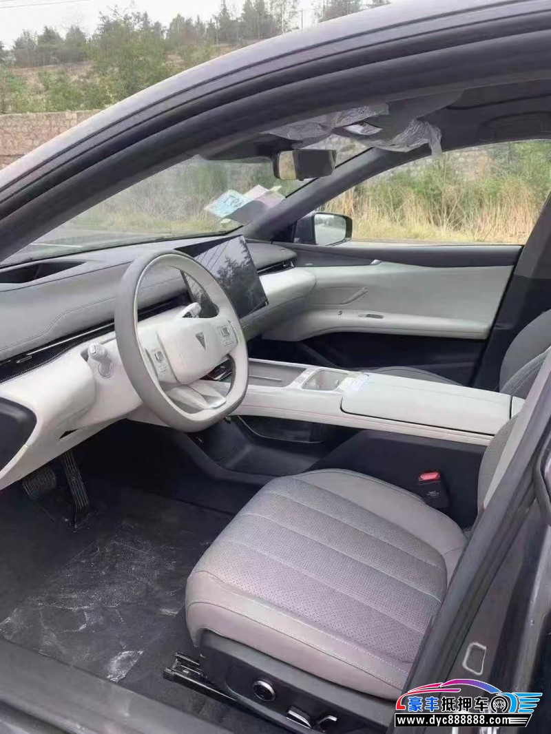 25年长安深蓝L07轿车抵押车出售