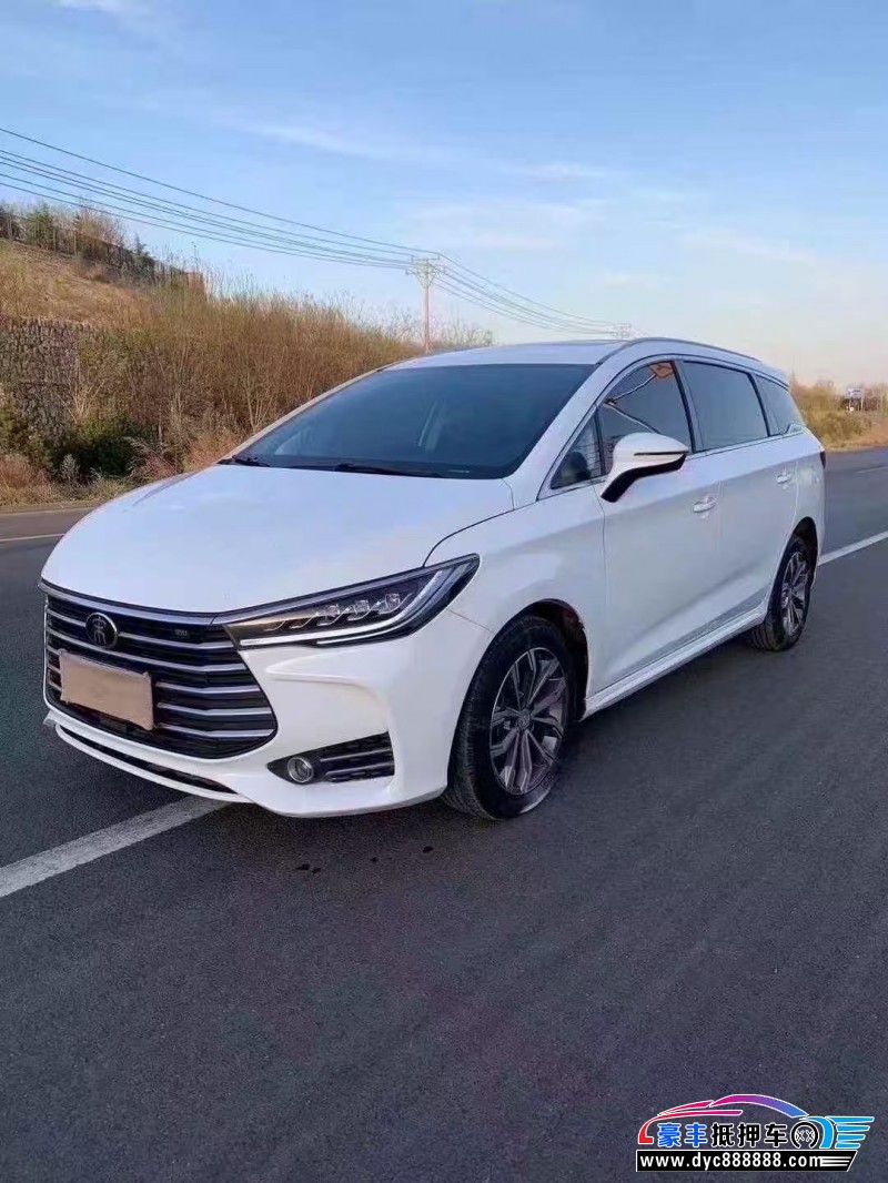 19年比亚迪宋轿车抵押车出售