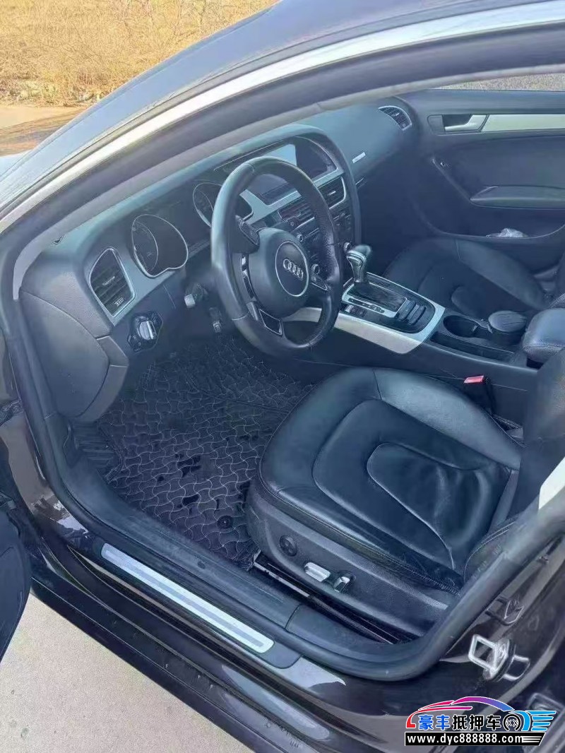 14年奥迪A5轿车抵押车出售