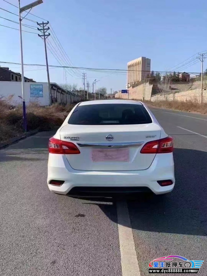 22年日产轩逸轿车抵押车出售