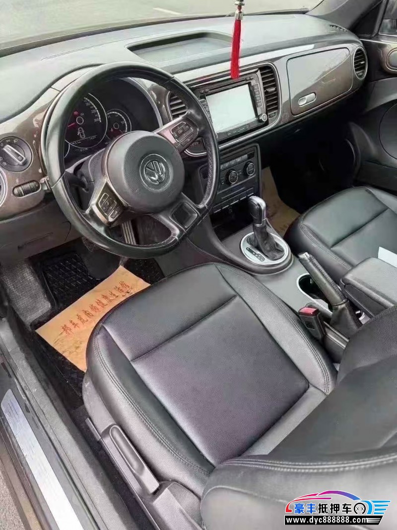 15年大众甲壳虫轿车抵押车出售