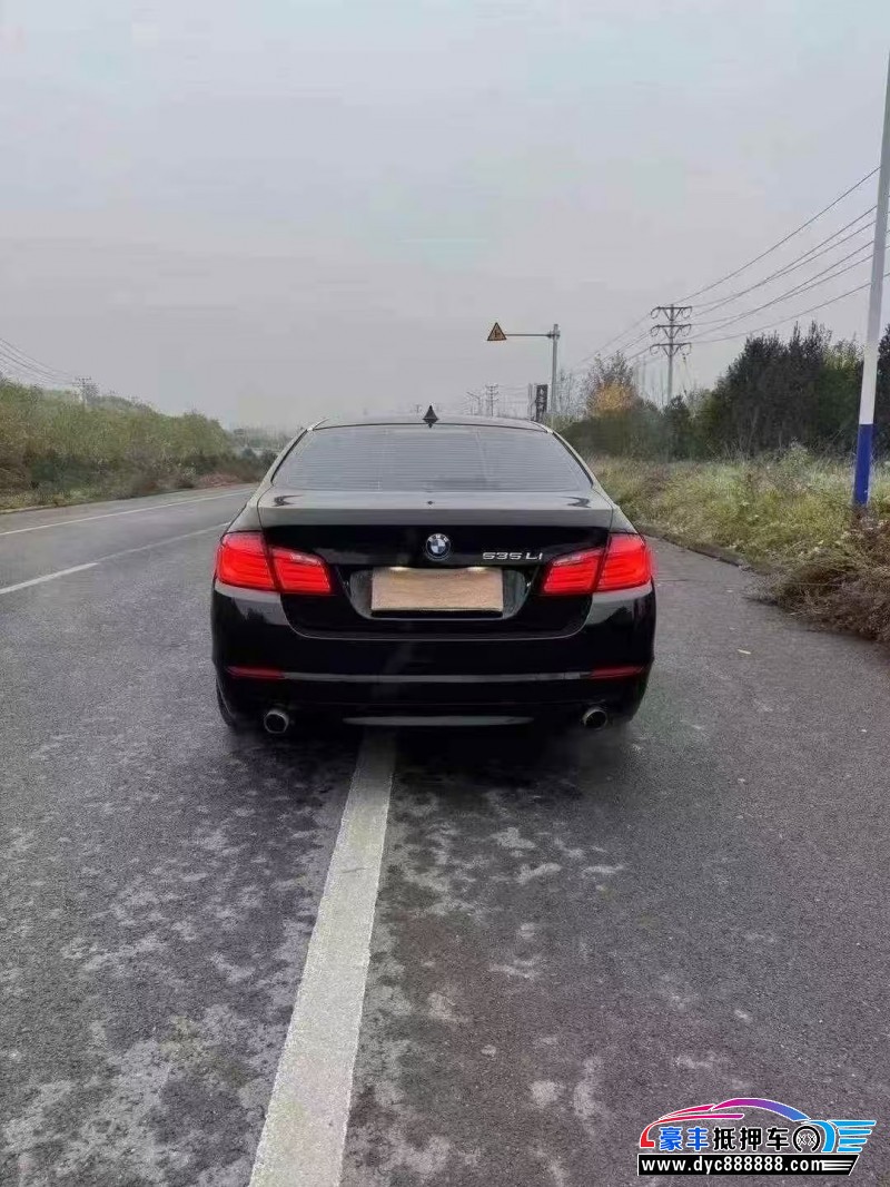 13年宝马5系轿车抵押车出售