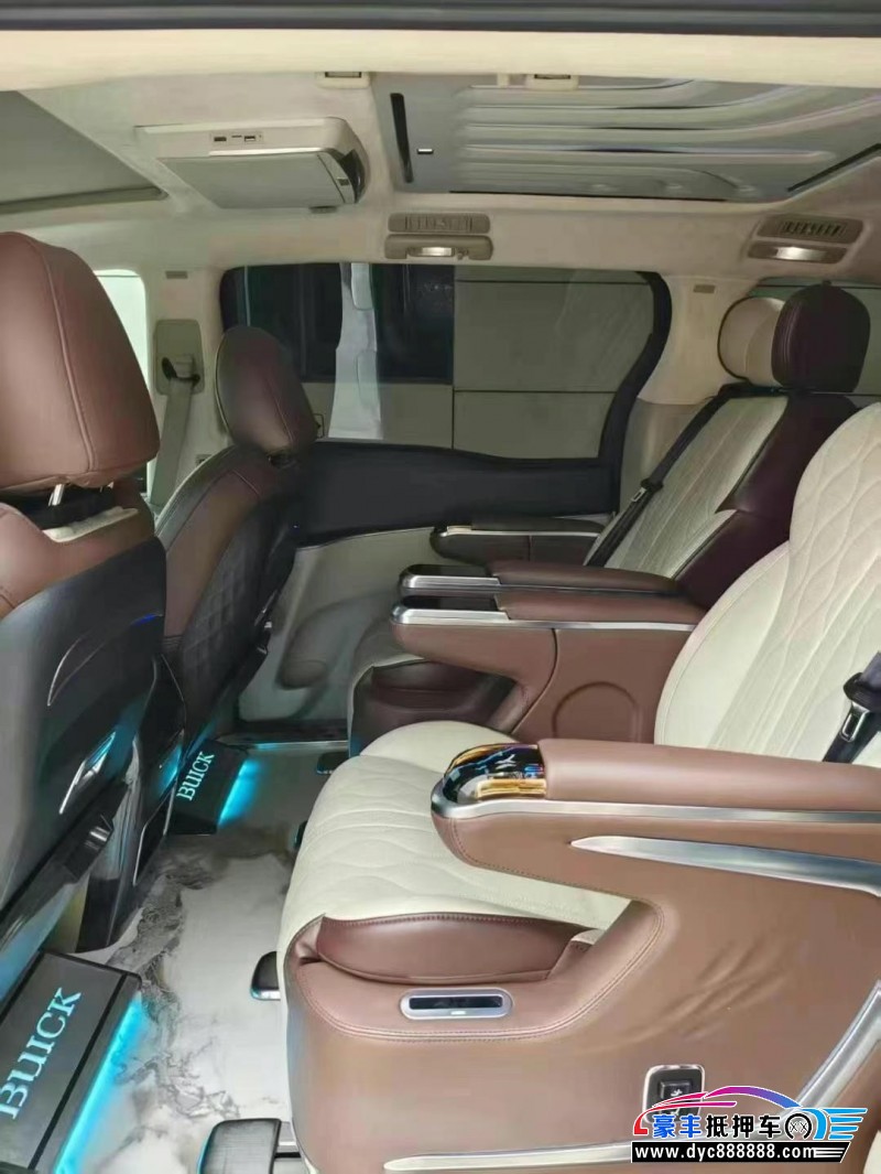 14年别克GL8轿车抵押车出售