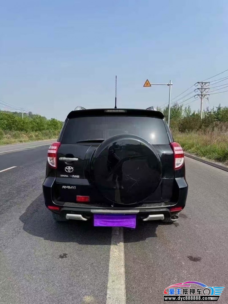 13年丰田RAV4轿车抵押车出售