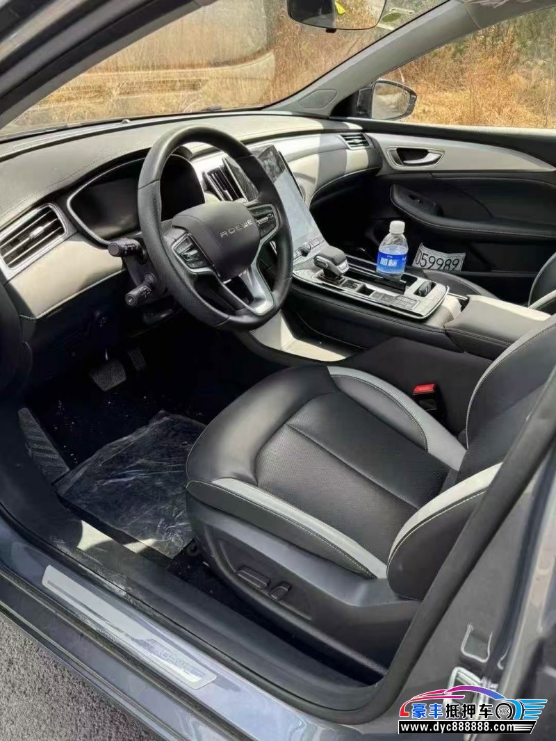 23年荣威ei6轿车抵押车出售