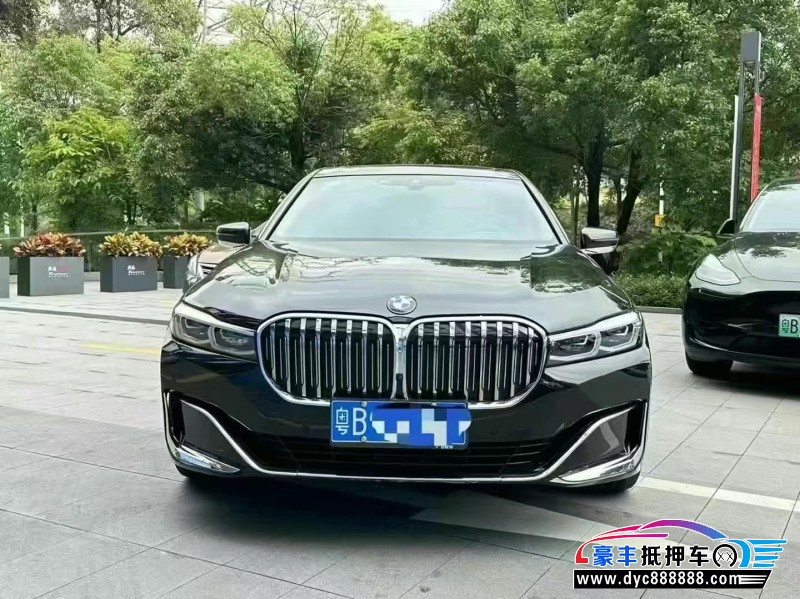 22年宝马7系轿车