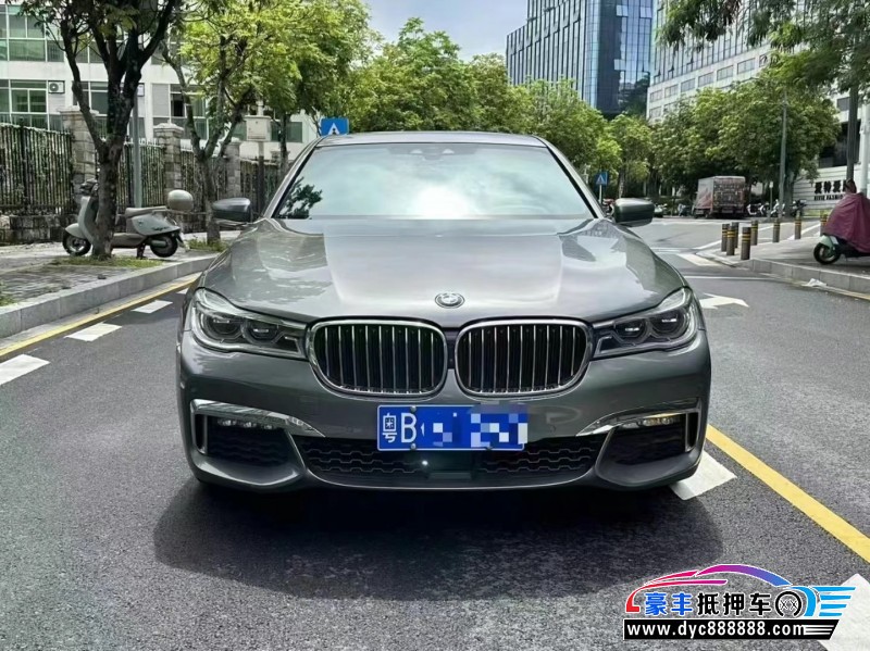 18年宝马7系轿车抵押车出售
