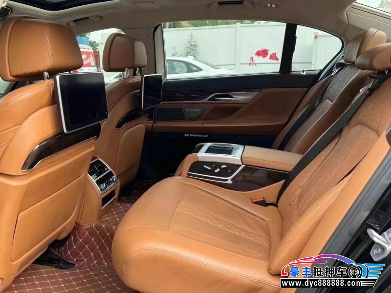 17年宝马7系轿车抵押车出售