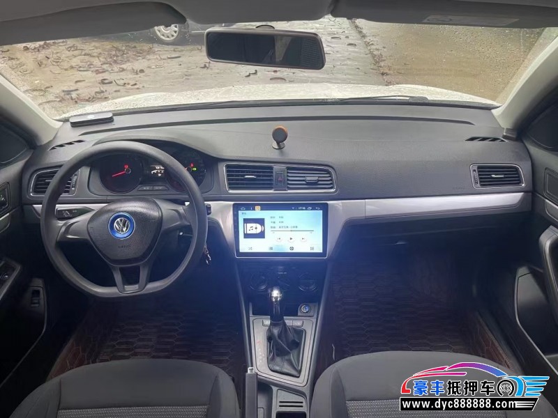 19年大众朗逸轿车抵押车出售