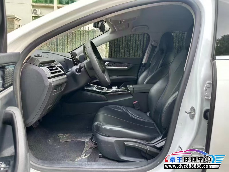 24年比亚迪秦轿车抵押车出售