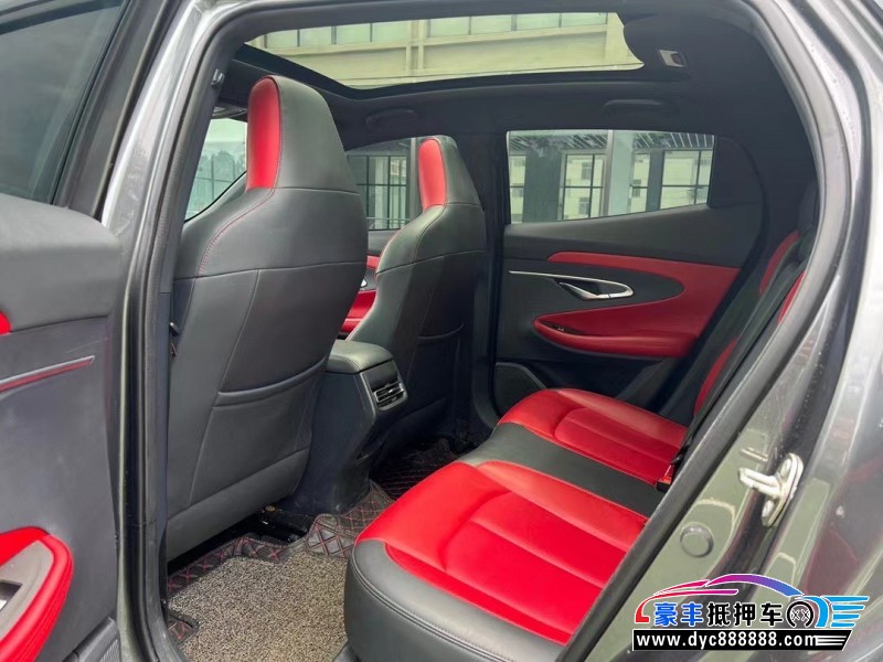 21年长安长安UNI轿车抵押车出售