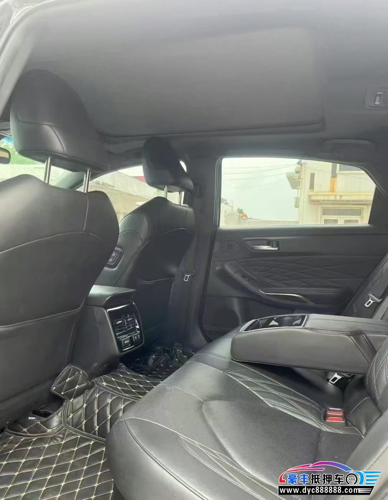 21年丰田亚洲龙轿车抵押车出售