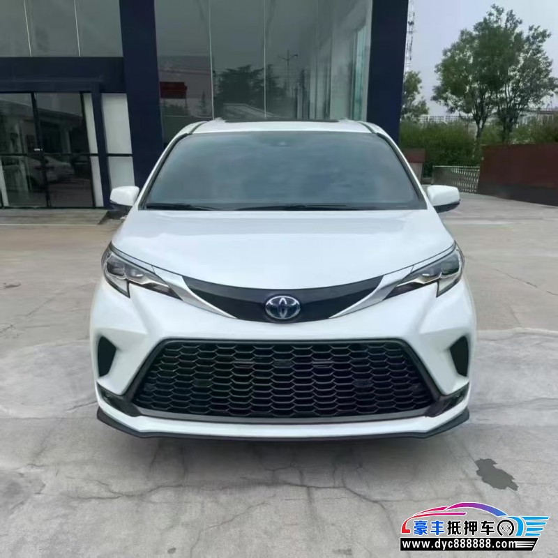 24年丰田格瑞维亚轿车抵押车出售