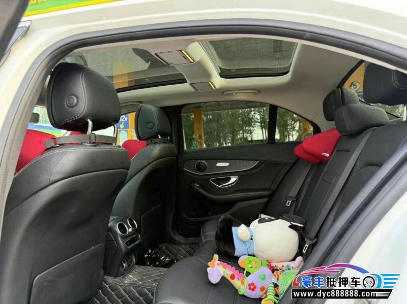 20年奔驰C轿车抵押车出售