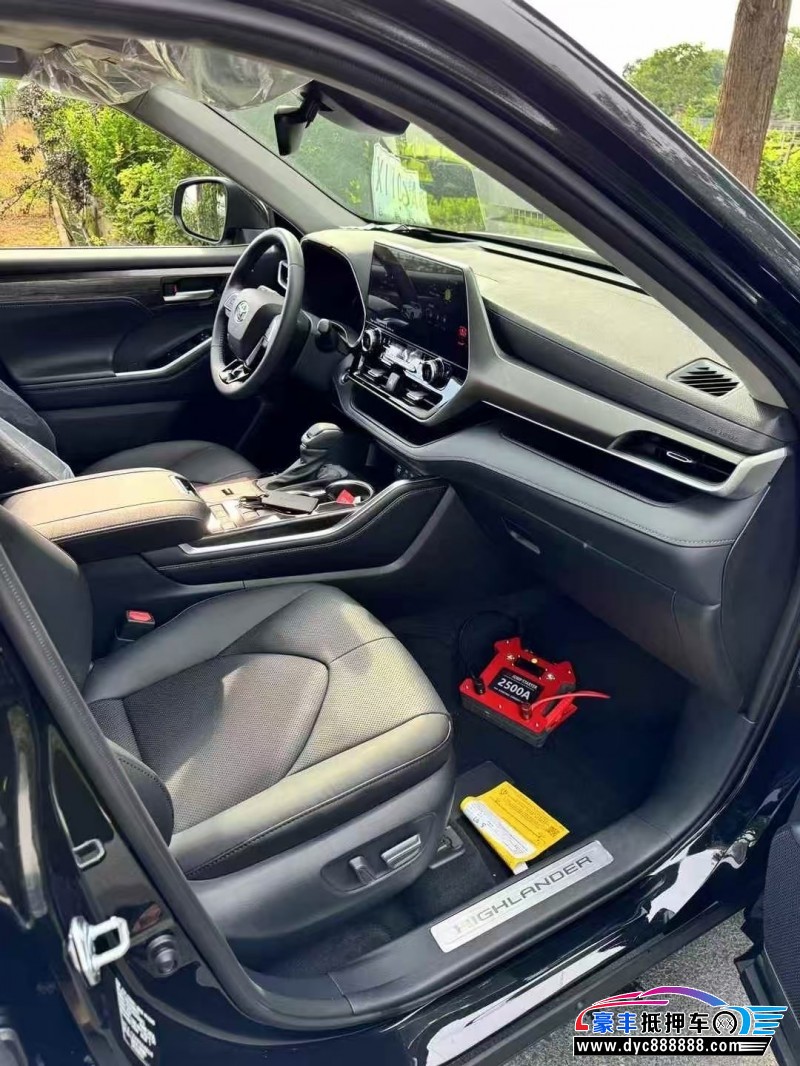 25年丰田汉兰达轿车抵押车出售