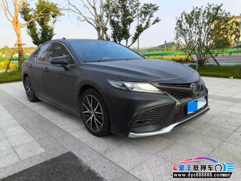 21年丰田凯美瑞轿车抵押车出售