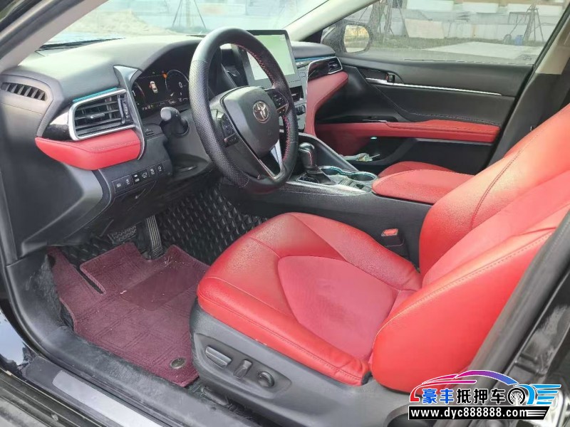 21年丰田凯美瑞轿车抵押车出售