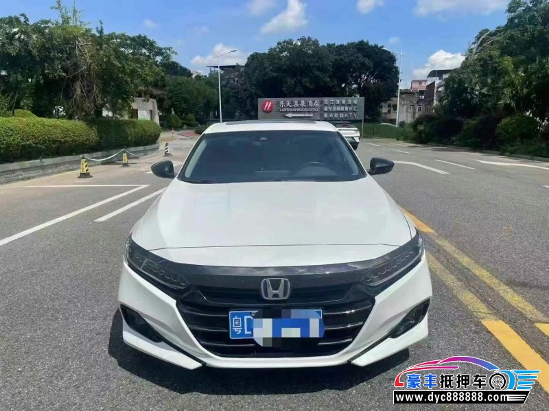 22年本田雅阁轿车抵押车出售