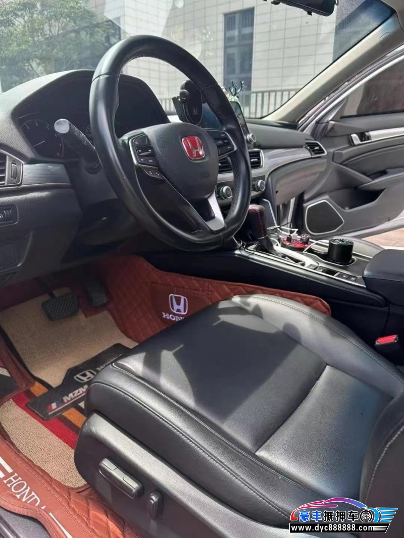 19年本田雅阁轿车抵押车出售