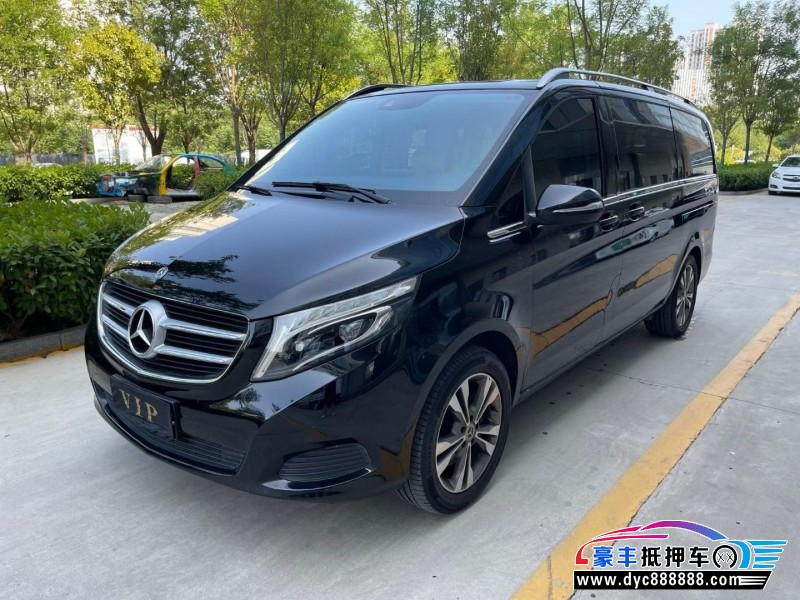 19年奔驰V轿车抵押车出售