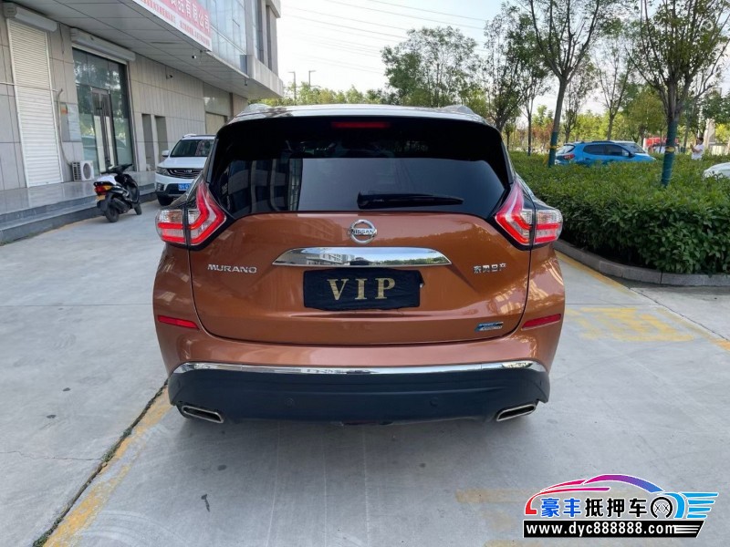 18年日产楼兰轿车抵押车出售